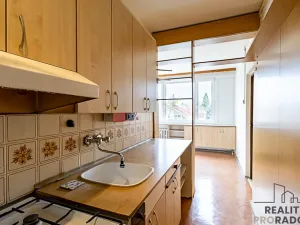 Prodej bytu 3+1, Praha, Hvozdíková, 74 m2