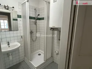 Pronájem bytu 1+kk, Kolín - Kolín I, Karlova, 28 m2