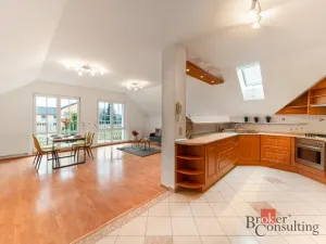 Prodej bytu 4+kk, Praha - Štěrboholy, Novoštěrboholská, 172 m2