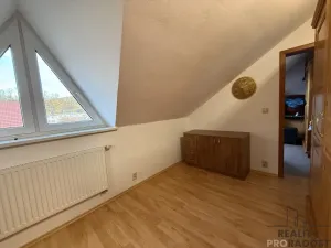 Prodej rodinného domu, Boleradice, 149 m2