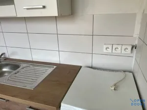 Pronájem bytu 2+1, Horní Slavkov, Poštovní, 50 m2