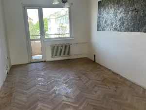 Pronájem bytu 2+1, Habartov, náměstí Přátelství, 56 m2