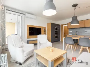 Pronájem bytu 2+kk, Ostrava - Moravská Ostrava, náměstí Biskupa Bruna, 58 m2