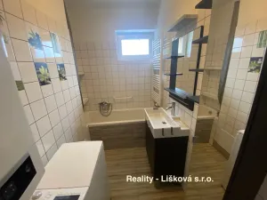 Prodej bytu 3+1, Ústí nad Labem - Bukov, Kosmova, 77 m2