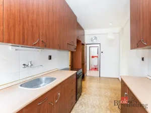 Prodej bytu 2+1, Praha - Libeň, Sokolovská, 72 m2