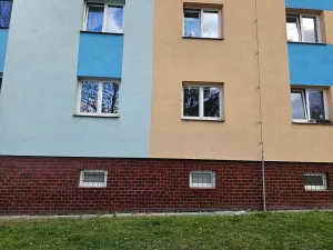 Pronájem bytu 1+1, Chvaletice, Obránců míru, 29 m2