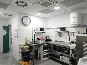 Pronájem restaurace, Praha - Břevnov, 110 m2