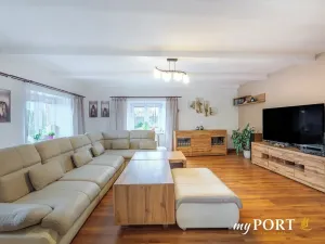 Prodej vícegeneračního domu, Chyše, Žižkovo náměstí, 322 m2