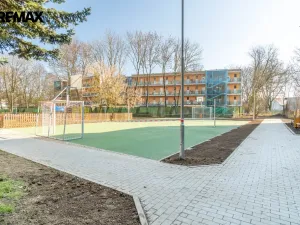 Prodej bytu 3+1, Jesenice, V Lázních, 72 m2