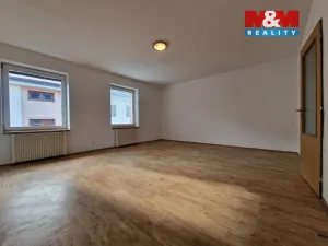 Pronájem bytu 2+1, Úpice, Spojenců, 50 m2