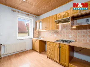 Prodej rodinného domu, Dubí - Bystřice, Dlouhá, 150 m2