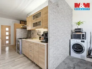 Prodej bytu 2+1, Bílina, Sídliště Za Chlumem, 60 m2