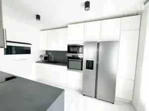 Prodej rodinného domu, Račiněves, 280 m2