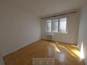 Pronájem bytu 2+1, Krnov - Pod Bezručovým vrchem, Jiráskova, 57 m2