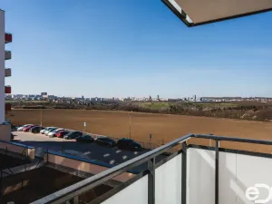 Pronájem bytu 1+kk, Praha - Hlubočepy, Fabiánové, 31 m2