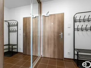 Pronájem bytu 1+kk, Praha - Hlubočepy, Fabiánové, 31 m2