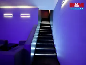 Pronájem restaurace, Holice, Smetanova, 220 m2