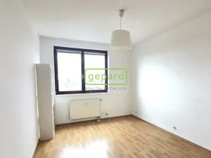 Pronájem bytu 2+kk, Praha, Na Slatince, 70 m2