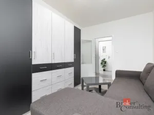 Prodej bytu 3+1, Orlová - Lutyně, Karla Dvořáčka, 71 m2