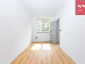 Prodej bytu 2+1, Ostrava, Bohumíra Četyny, 43 m2