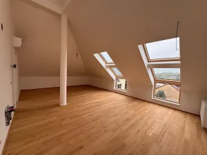 Prodej bytu 2+kk, Praha - Střížkov, Střížkovská, 68 m2