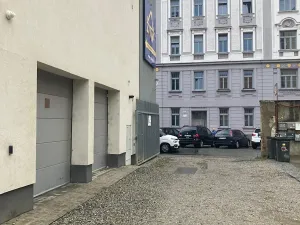 Pronájem garáže, Brno, Bratislavská, 36 m2