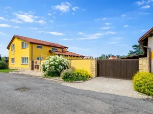 Prodej rodinného domu, Přerov nad Labem, 283 m2