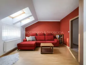 Prodej rodinného domu, Přerov nad Labem, 283 m2