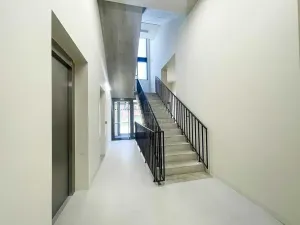 Pronájem bytu 2+kk, Praha - Smíchov, Albrightové, 52 m2