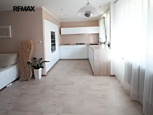 Pronájem bytu 3+kk, Kolín, Rimavské Soboty, 68 m2