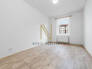 Pronájem bytu 3+1, Plzeň, Klatovská třída, 116 m2