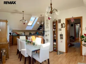 Prodej rodinného domu, Pelhřimov, Cholossiova, 220 m2