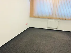 Pronájem kanceláře, Pardubice, Bělehradská, 19 m2