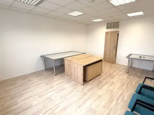 Pronájem kanceláře, Nýřany, Hřbitovní, 1 m2
