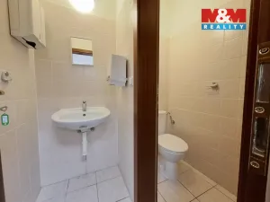 Pronájem kanceláře, Chodov, Staroměstská, 220 m2