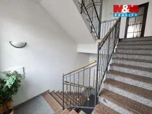 Pronájem kanceláře, Chodov, Staroměstská, 220 m2