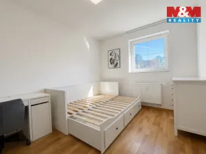 Pronájem bytu 1+kk, Praha - Vysočany, U Lidového domu, 17 m2