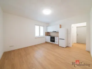 Pronájem bytu 2+kk, Ostrava - Mariánské Hory, Cottonové, 37 m2