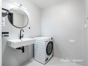 Pronájem bytu 2+kk, Praha - Modřany, Kolmanova, 46 m2