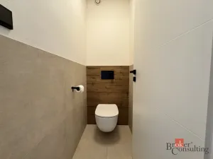 Pronájem bytu 3+kk, Plzeň - Černice, V Bezinkách, 99 m2