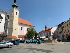 Pronájem bytu 1+kk, Kroměříž, Riegrovo náměstí, 29 m2