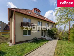 Prodej bytu 2+1, Zlín - Kudlov, Žlutá, 57 m2
