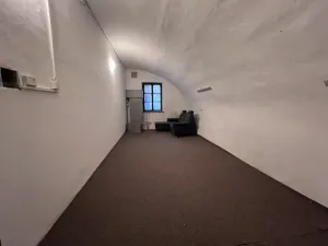Pronájem obchodního prostoru, Hradec Králové, Velké náměstí, 94 m2