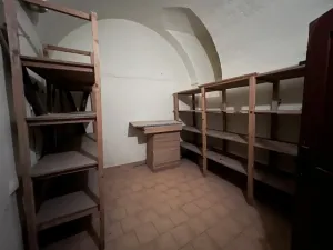 Pronájem obchodního prostoru, Hradec Králové, Velké náměstí, 94 m2