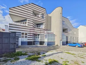 Pronájem bytu 1+kk, Jindřichův Hradec - Jindřichův Hradec II, Nádražní, 23 m2