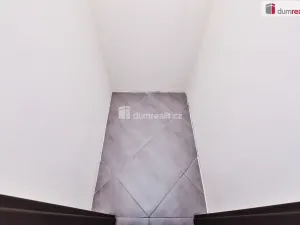 Pronájem bytu 2+kk, Praha - Libeň, U libeňského pivovaru, 50 m2