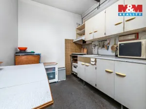 Prodej bytu 2+kk, Králův Dvůr, Nad Stadionem, 41 m2