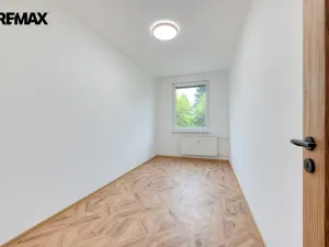 Pronájem bytu 3+1, Praha - Háje, Matúškova, 65 m2
