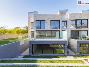 Prodej rodinného domu, Praha - Libuš, V Hrobech, 378 m2