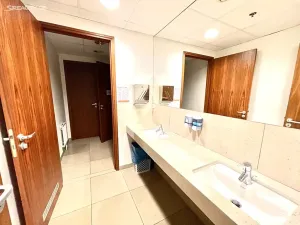 Pronájem kanceláře, Brno, Úzká, 300 m2